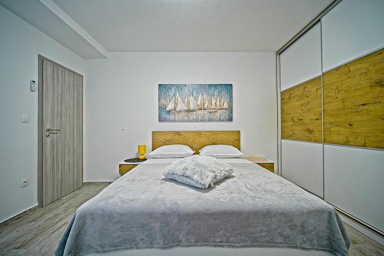 Luxury Apartment "Blue Diamond" Постіра Екстер'єр фото