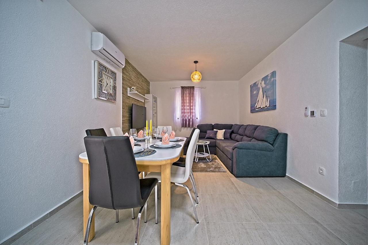 Luxury Apartment "Blue Diamond" Постіра Екстер'єр фото