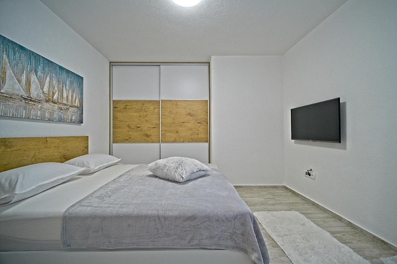 Luxury Apartment "Blue Diamond" Постіра Екстер'єр фото